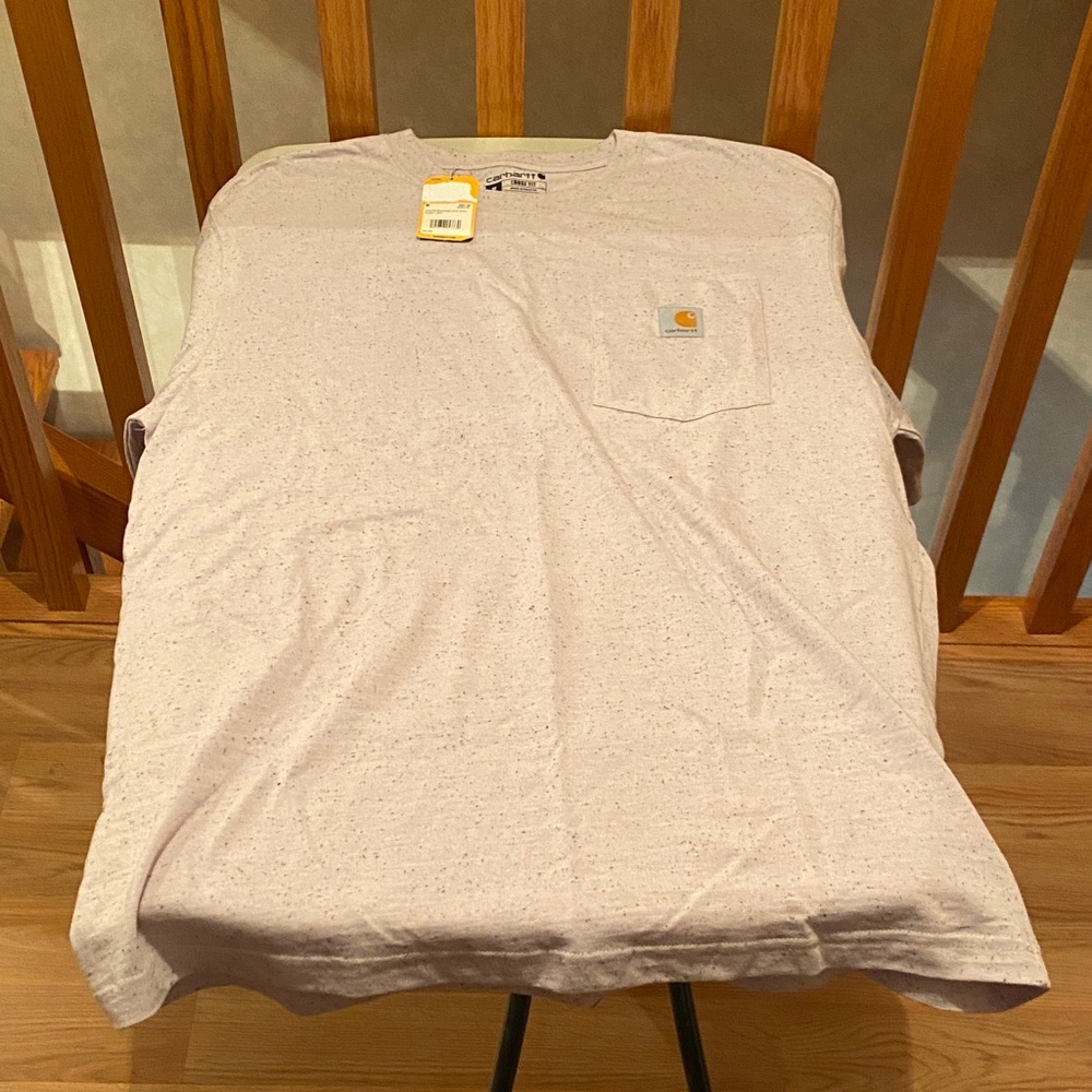 *New* Carhartt t-shirt. Size: M. Color: Light purple/periwinkle/black
